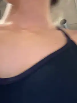 petrouchkaaa  online show from 03/21/25, 09:23