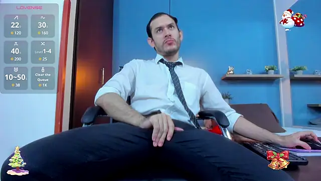 Snapshot of jeanpiere_ chatting on 12/13/24, 02:43 jeanpiere online show from 12/13/24, 02:43