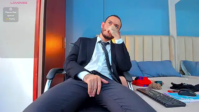 Snapshot of jeanpiere_ chatting on 02/09/25, 02:29 jeanpiere online show from 02/09/25, 02:29