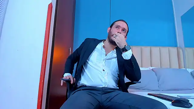 Snapshot of jeanpiere_ chatting on 09/14/25, 11:15 jeanpiere online show from 09/14/25, 11:15