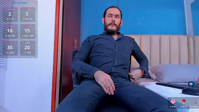 Snapshot of jeanpiere_ chatting on 10/10/25, 03:05 jeanpiere online show from 10/10/25, 03:05