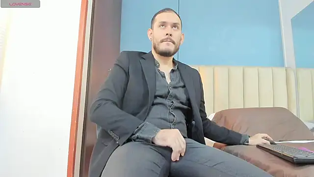 Snapshot of jeanpiere_ chatting on 11/09/25, 12:36 jeanpiere online show from 11/09/25, 12:36