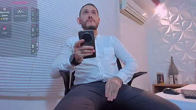 Snapshot of jeanpiere_ chatting on 11/11/25, 03:06 jeanpiere online show from 11/11/25, 03:06