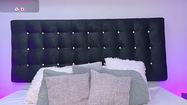 charlotteeruss online show from 01/31/25, 09:59