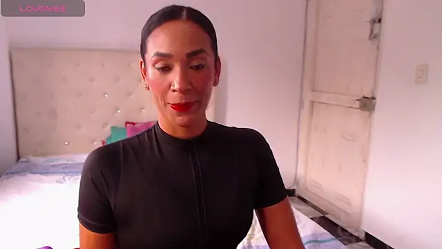 melisacruzz online show from 01/06/25, 08:39