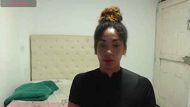 melisacruzz online show from 01/19/25, 02:04