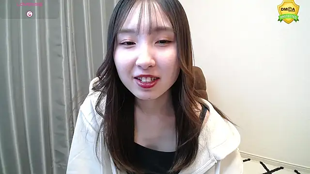 -yui xx online show from 01/13/25, 10:25