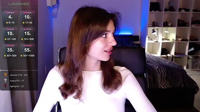 olivia jeas online show from 03/06/25, 09:20