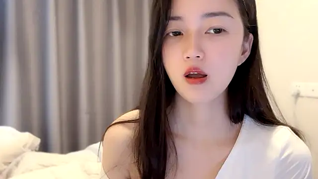 A-xena online show from 03/19/25, 02:05