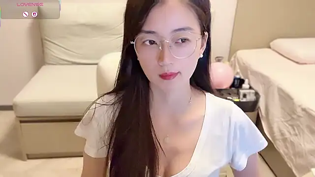 A-xena online show from 09/24/25, 02:31