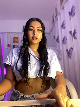 NatashaBrown12 online show from 06/25/26, 02:54