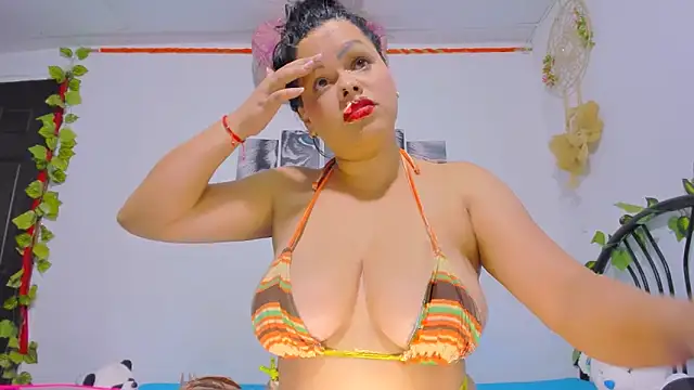 Alhelqueen online show from 09/28/25, 07:30