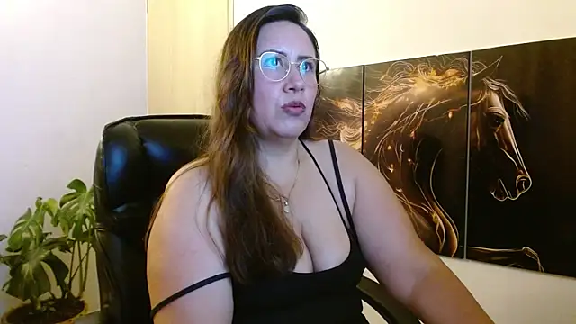 amalia brunette online show from 04/26/26, 11:35