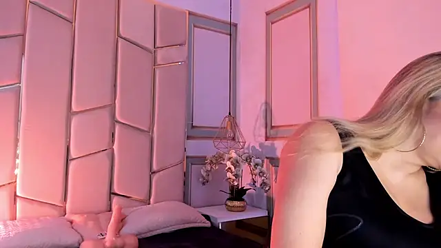 angel vibes  online show from 04/01/26, 04:26