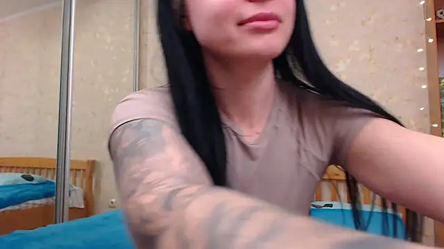 JuicyJess online show from 02/02/25, 10:49