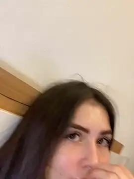 SofiaLaLight online show from 12/30/24, 06:53