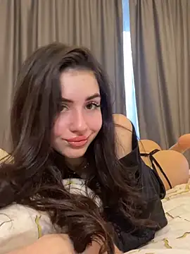 SofiaLaLight online show from 12/30/24, 10:21