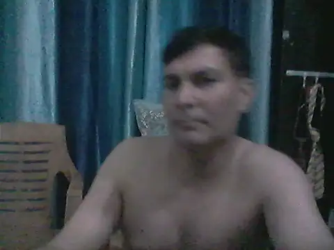 Snapshot of ZIMMY25 chatting on 11/03/25, 05:58 ZIMMY25 online show from 11/03/25, 05:58