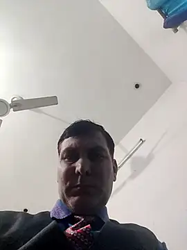 ZIMMY25 online show from 12/16/25, 07:24