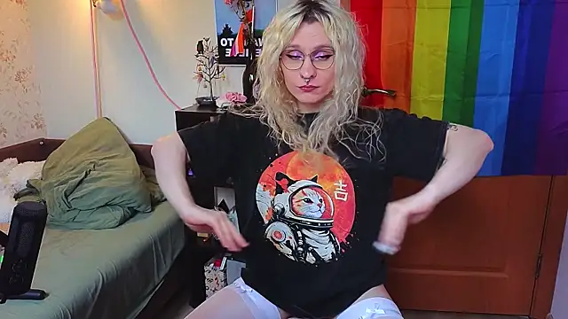 Lori Myaf online show from 07/07/26, 01:15