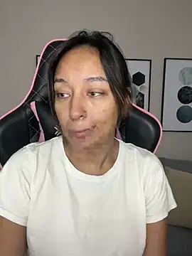 DianaHopson online show from 02/19/25, 10:23