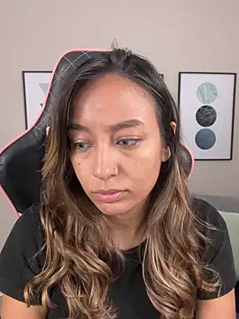 DianaHopson online show from 03/07/25, 11:27