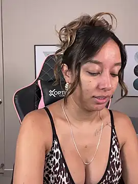 DianaHopson online show from 03/13/25, 11:05