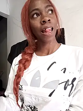 Shanelle   online show from 10/27/25, 03:16