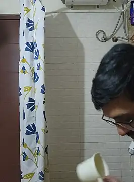 surfer fun29 online show from 12/15/24, 11:23