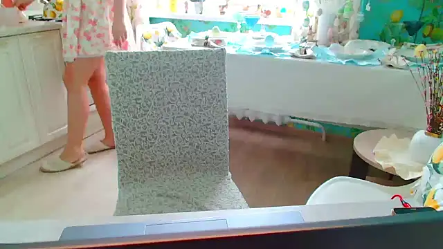 EveLove33 online show from 04/14/26, 10:21