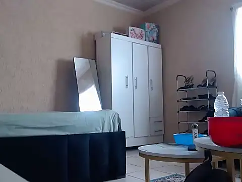Sister2033 online show from 05/24/26, 10:53