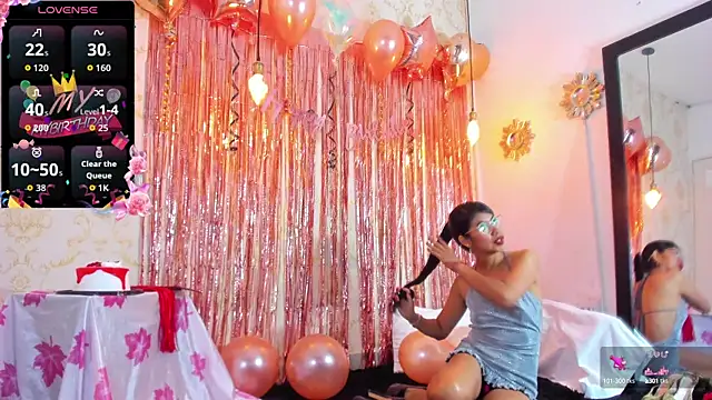 BRITANY WELLS  online show from 09/19/25, 12:17