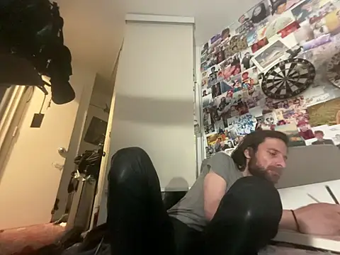 DownstairsSky online show from 05/26/26, 03:35
