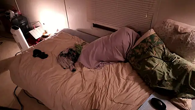 xxpixeyxx online show from 09/10/25, 02:33