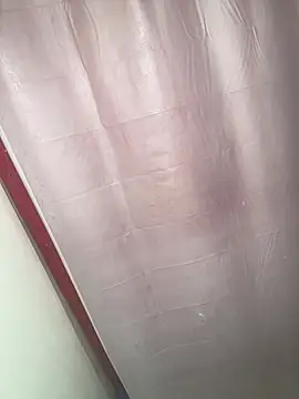 demonslayerr999 online show from 01/16/25, 09:08