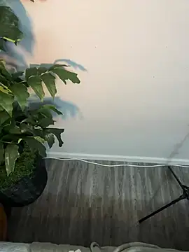 demonslayerr999 online show from 03/15/25, 07:09