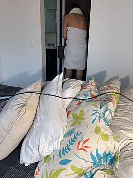 Ameellie online show from 01/28/25, 07:10