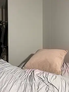 Ameellie online show from 02/23/25, 06:01