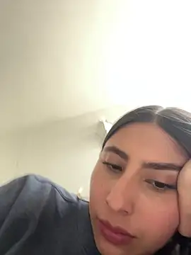 Ameellie online show from 03/27/26, 07:46