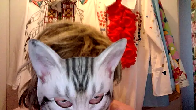 Snapshot of Sigorius chatting on 02/25/25, 04:00 Sigorius online show from 02/25/25, 04:00