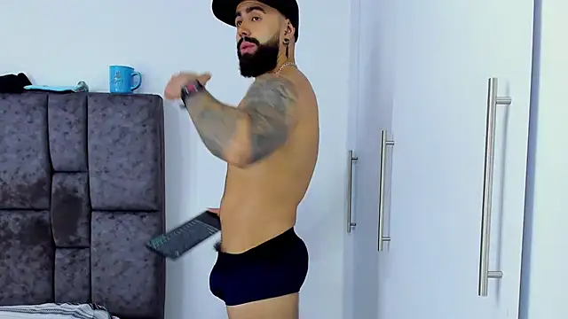 Zack Froone online show from 03/17/25, 04:54