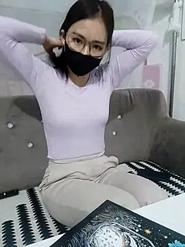 I AM NOT A SLUT online show from 02/20/25, 09:00