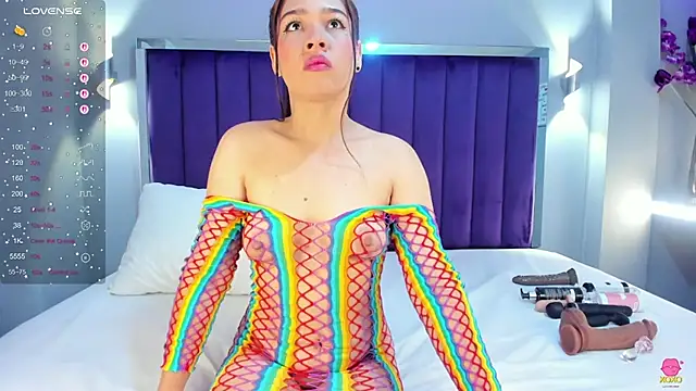 SaraRiley online show from 09/29/25, 10:58