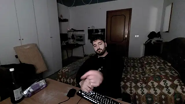 Snapshot of Alexox02 chatting on 01/29/25, 07:00 Alexox02 online show from 01/29/25, 07:00