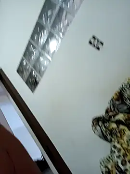 casal7722 online show from 02/19/25, 07:16