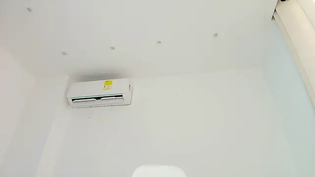 mollyrivera online show from 03/28/26, 09:47