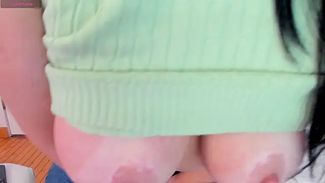 Jadeh Williams02 online show from 02/12/25, 09:22