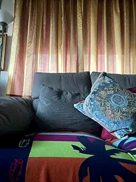 Russirayu online show from 10/13/25, 06:46