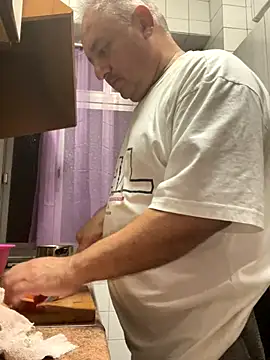 Russirayu online show from 10/15/25, 06:30