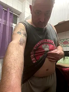 Russirayu online show from 10/29/25, 07:59